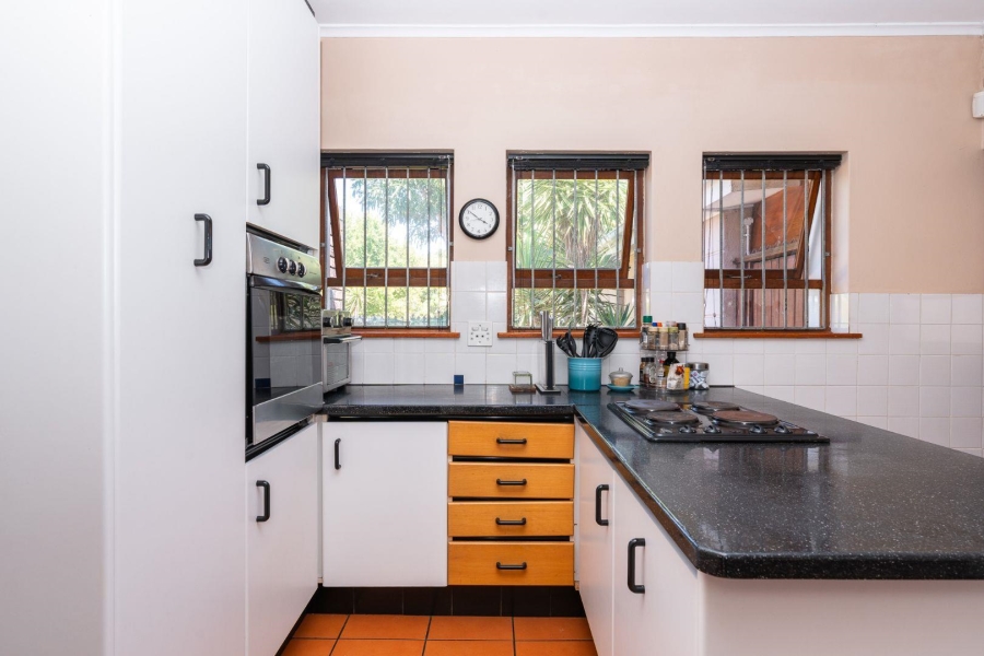 4 Bedroom Property for Sale in Milnerton Western Cape